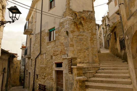 Borgo medievale di Pretoro.Abruzzo, Italy