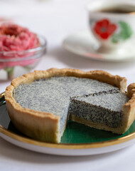Tart with poppy