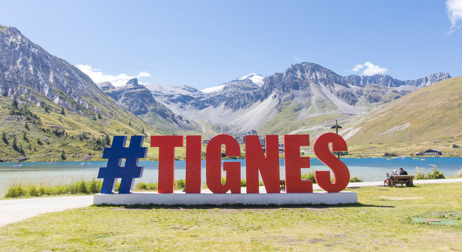 tignes dans les alpes en &eacute;t&eacute; en france
