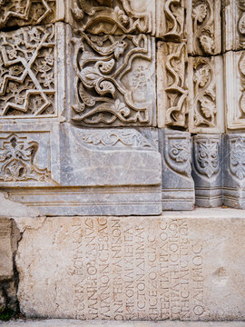 Ancient architecture details
