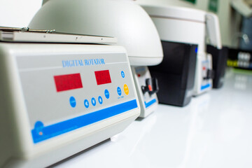 Equipo de laboratorio exámenes de sangre