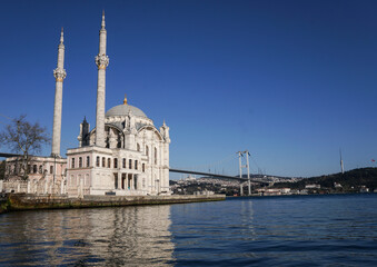 Fototapeta na wymiar Ortakoy Mosque, Bosphorus Bridge, Istanbul Strait and Ships 
