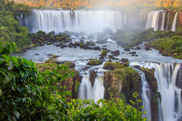 Naklejka premium Iguazu Falls - Foz do Iguaçu