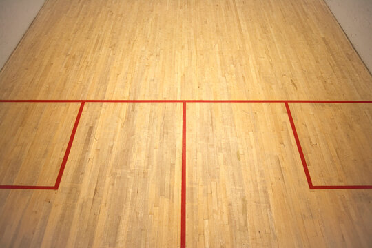 Racquetball court