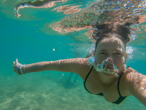 woman underwater portrait