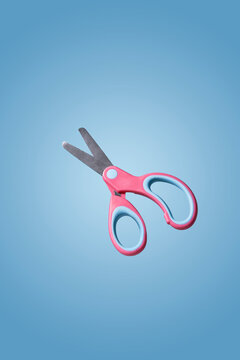 Paper scissors
