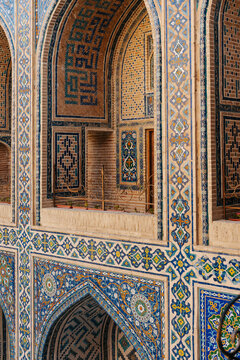 Second floor rooms above courtyard of Ulugbek Medressa
