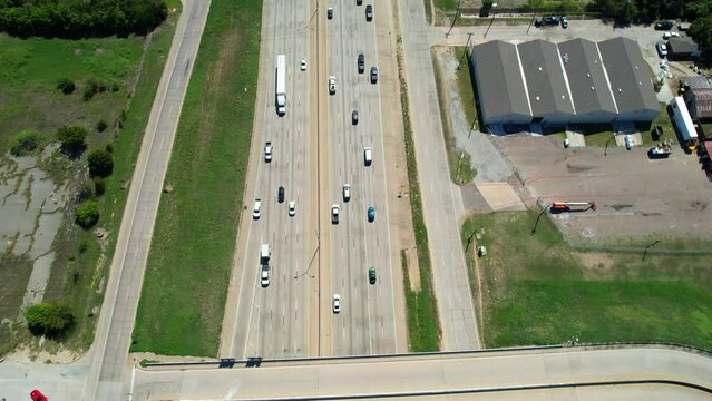 FT. WORTH TEXAS I-35 SOUTH CRANE UP