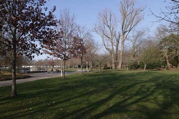 Kleiner Park in Döse, einem Stadtteil von Cuxhaven an der Deutschen Nordseeküste