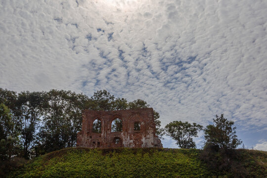 Ruins of the church in Trzęsacz, Poland
