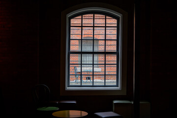 Fototapeta na wymiar 赤煉瓦倉庫の窓
