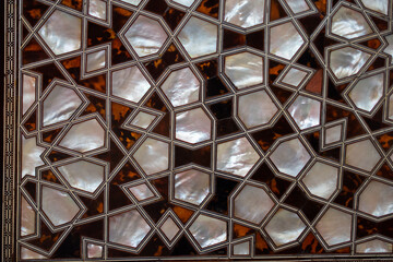 Incrustation with mother-of-pearl inlay on the in oriental style