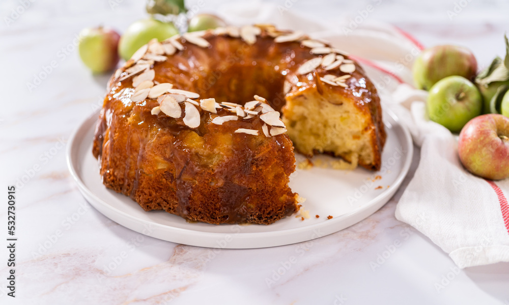 Poster apple bundt cake with caramel glaze