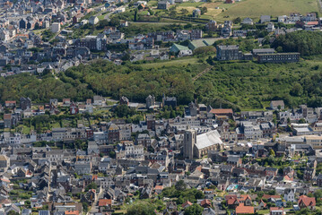 Fototapeta na wymiar vue aérienne de la ville de Ault dans la Somme en France