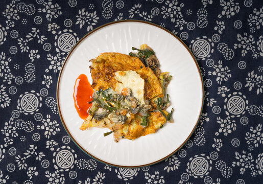 Chinese Mintai Chaotic Traditional Snack Oyster Fried