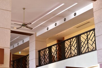 Obraz premium ホテルのロビー大型扇風機