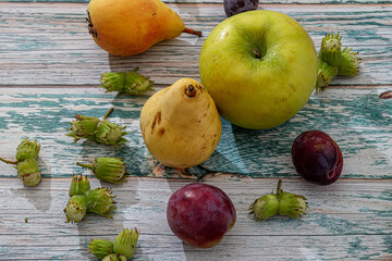 Naklejka na ściany i meble Ripe, fresh apples and pears harvested in autumn