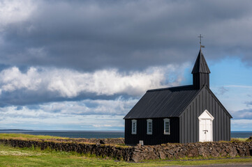 Fototapeta premium Budakirkja black church on Snaefellsnes peninsula in Iceland
