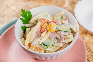 マカロニサラダ