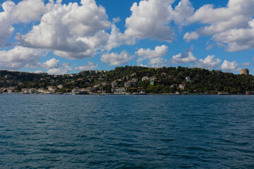 Fototapeta premium silhouette Istanbul city buildings from water Bosphorus or Golden Horn, public places.