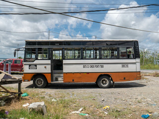 Fototapeta na wymiar old bus on the parking lot