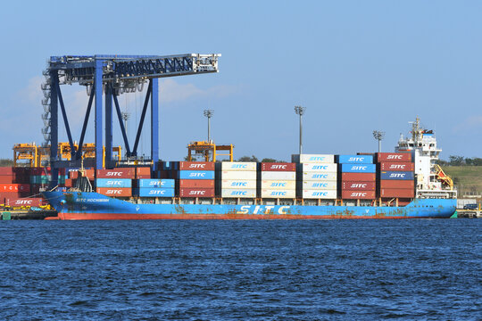 Tokyo, Japan - November 05, 2021:SITC Container Lines CO.,LTD. SITC HOCHIMINH (IMO: 9639608) Container Ship.