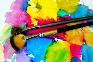 Brushes and palettes