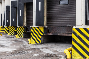 loading and unloading dock gates and dock shelters in the area - 532883516