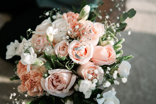 wedding bouquet and flowers