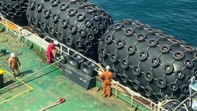 FENDER OPERATION IN OIL TANKER, INSTALLATION OF FENDERS PRIOR SHIP TO SHIP CARGO TRANSFER OPERATION