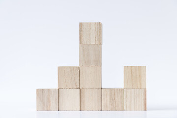 白い背景に積み木