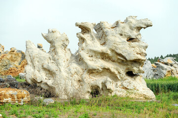 Lingbi County, Anhui Province, China Lingbi stone, national geographic indication products, formed in the ancient Sinian period, China's four famous stone.