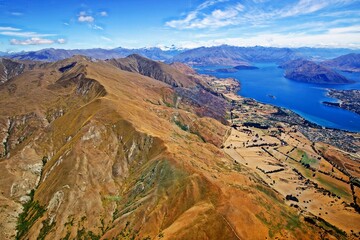 Luftaufnahme von Lake Wanaka in Neuseeland