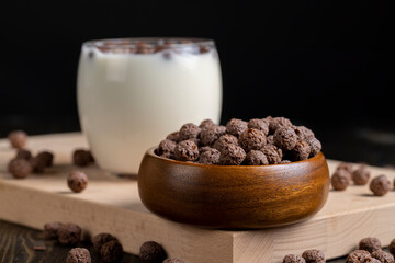 chocolate balls are used as a dry breakfast with the addition of milk or yogurt