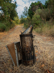 Fototapeta premium bee smoker