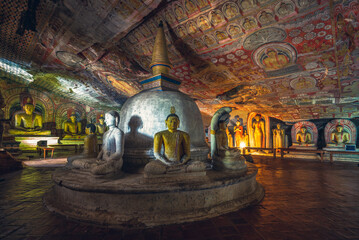 Dambulla cave temple, unesco heritage site in sri lanka