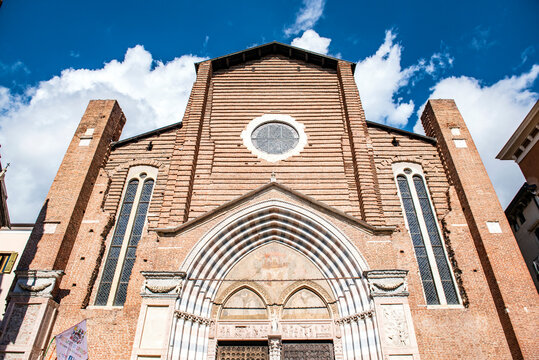 Verona - chiesa di Sant'Anastasia - facciata