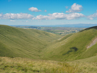 Naklejka premium Fabulous view down to Weasdale Beck walking from Randygill Top to Green Bell, Howgill Fells, Cumbria, UK