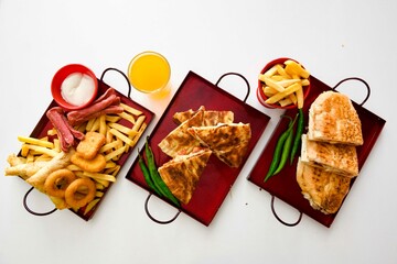 Turkish karisik atom  tost ( kasarli bazlama tost) . Sucuklu, Kasarli, kavurmali karisik tost. Flat baked bread toasted