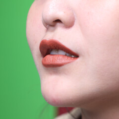 Obraz premium Experiment to apply lipstick on human organs. to test before actual use