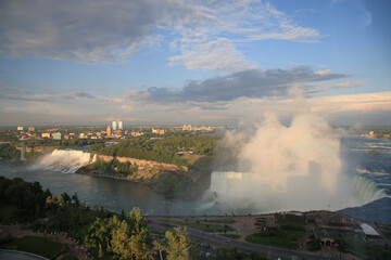 Amerikanische und kanadische Niagarafälle / American and Canadian Niagara Falls /