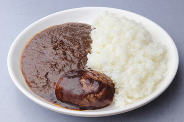 ハンバーグカレー