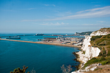 Fototapeta na wymiar Blick auf den Hafen von Dover, Großbritannien, Europa
