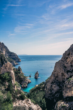 Beautiful view at the Calanque du Sugiton at the Parc National des Calanques in Marseille 