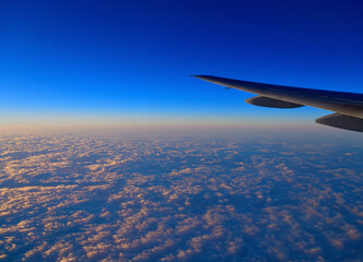 Obraz na płótnie Canvas view from airplane window