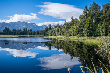 Lake Matheson mirror lake, near Fox Glacier, New Zealand