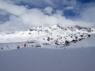 Abfahrt von der Zehnerkarspitze ins Tal