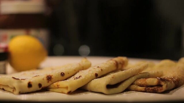crepes with castor sugar - Candlemas - traveling video