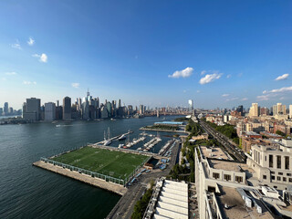 Manhattan panorama, as seen from Brooklyn Heights, New York City