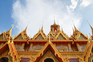 Fototapeta na wymiar Golden pagoda at Wat Tha Sung in Uthai Thani, Thailand